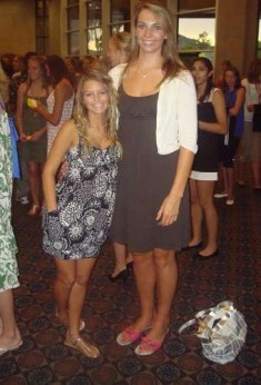 Women over 200cm tall – Alexa Manuel 6’7"